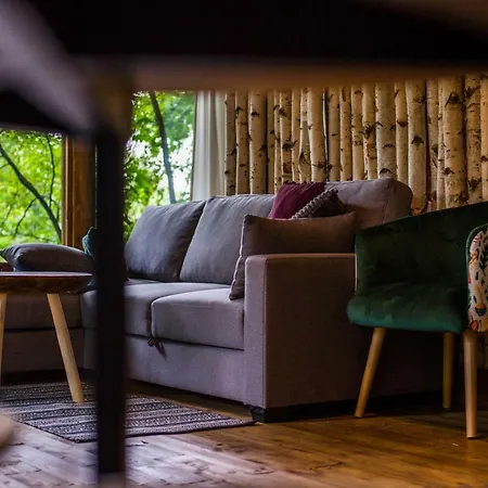 Porumbacu Treehouse Chalet *